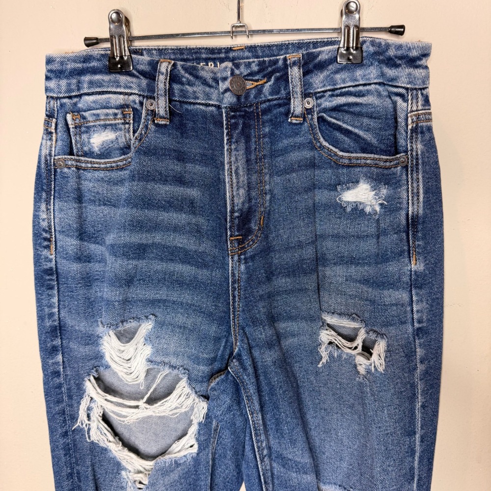 American Eagle Curvy Mom Jeans Womens 2 Blue Distressed Ripped High Rise Tapered - Picture 3 of 9
